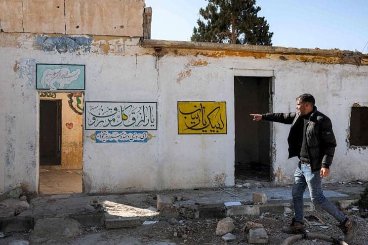 انسحاب إيراني مبكر من سوريا يكشف ضعف التحالفات الإقليمية