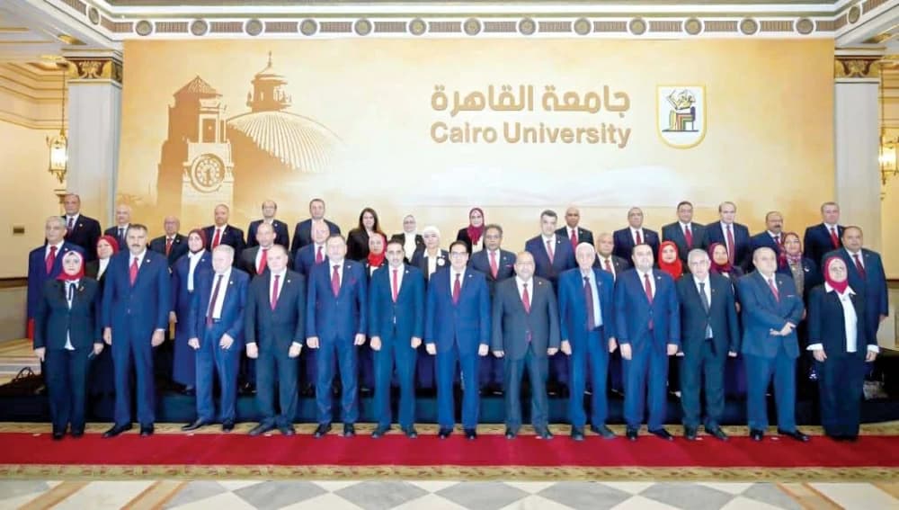 جامعة القاهرة تعزز معايير التميز الأكاديمي والتعاون الدولي
