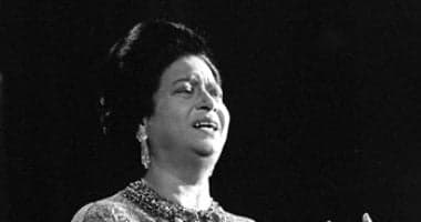 في ذكرى رحيل أم كلثوم: إهدار تراث كوكب الشرق رمز الثقافة العربية