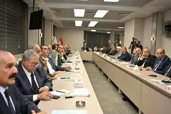 العراق يخطو نحو المستقبل: وزير الاستثمار يعلن عن أرضية جديدة لانطلاق المستثمر الجاد