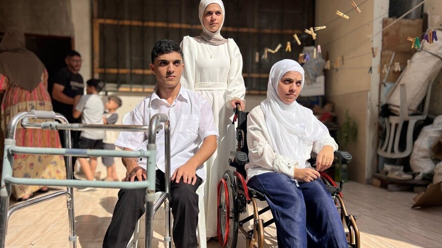 توأم غزة الثلاثي يهزمون الحرب والإعاقة ويسطرون ملحمة وطنية في الثانوية العامة